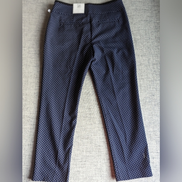 Roz and Ali Navy Blue With polka Dots Ankle Pants Size 8 - Picture 3 of 9